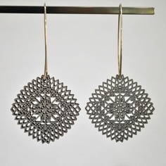 Pendientes de madera flor largos | PLATA